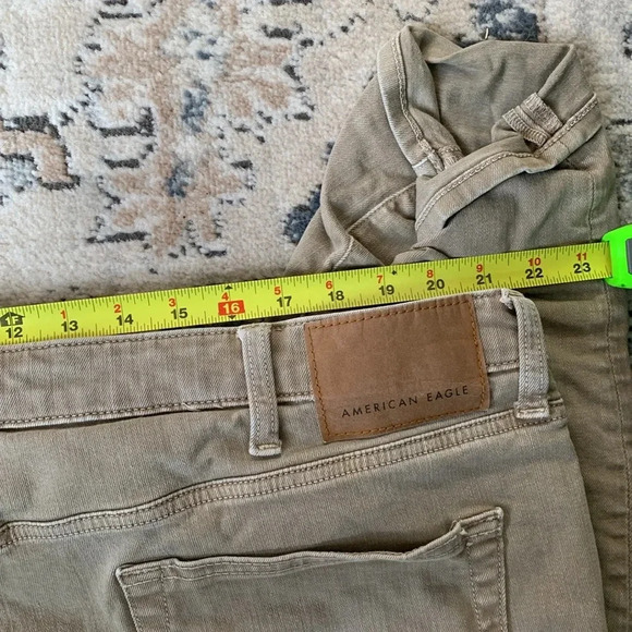 American Eagle men’s slim khaki pants - Picture 13 of 14